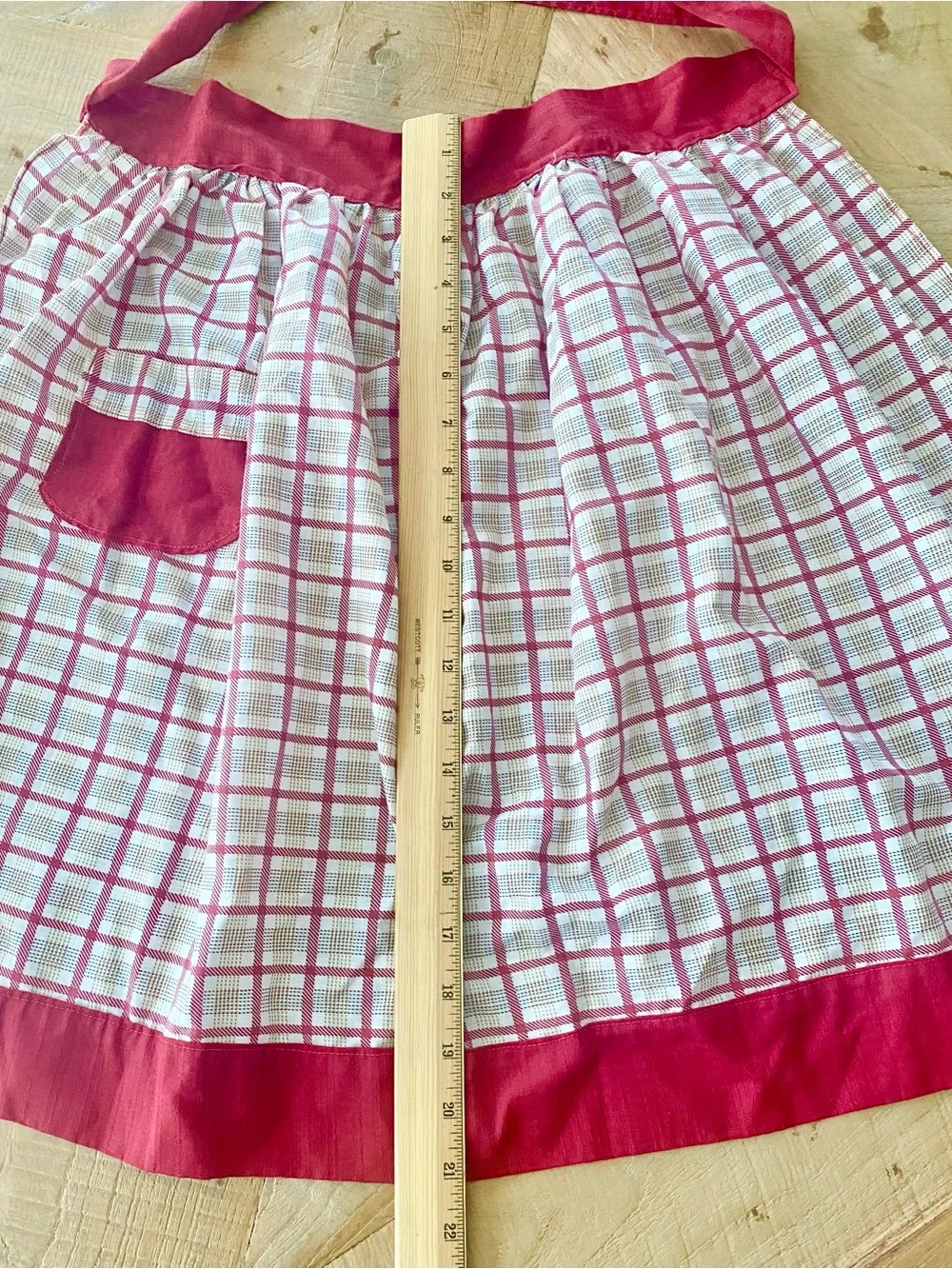 Pink Checked Waist Apron with Solid Trim